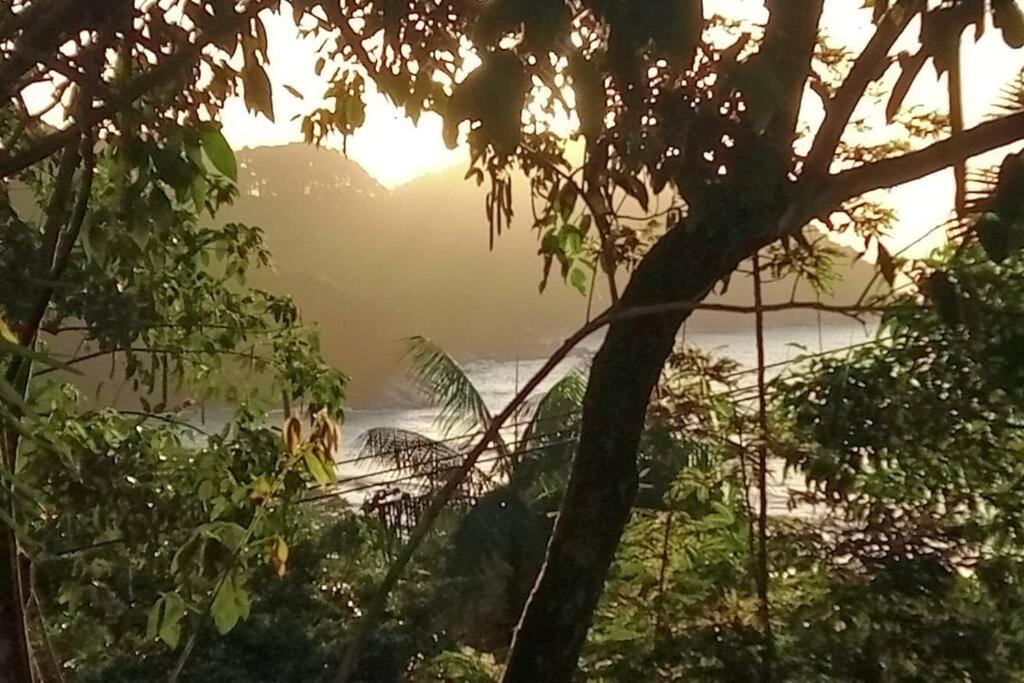 Altar Da Praia Vermelha 180° De Vista Para O Mar Ubatuba Exteriér fotografie